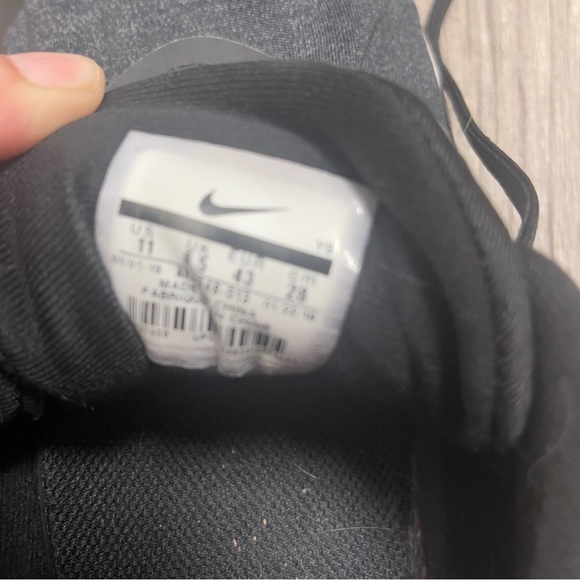 Size 11 Nike Flex Experience 8 Running Shoes Women’s Size 11 - Picture 6 of 6